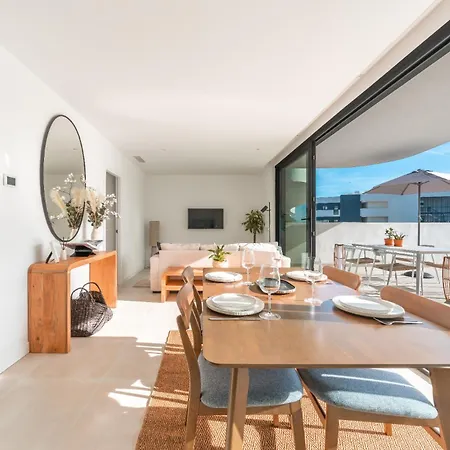 Apartment Higueron West Collection - The Poolside Garden By Hwpc